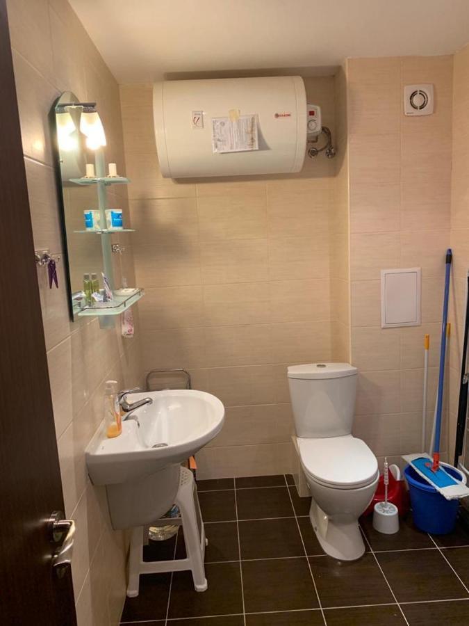 Аппартамент Pines Beach Resort ビャラ エクステリア 写真